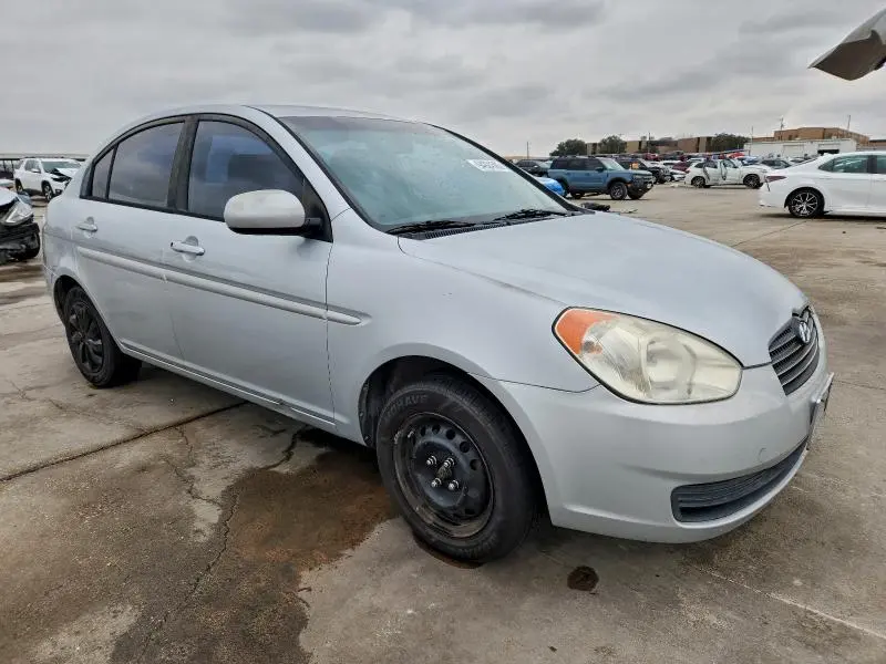 2010 HYUNDAI ACCENT GLS  