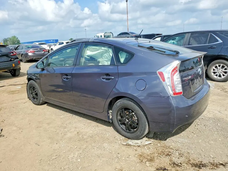2015 TOYOTA PRIUS TWO  