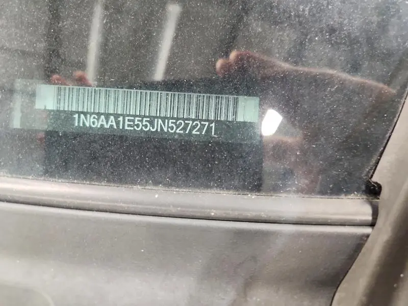 2018 NISSAN TITAN PRO-4X  