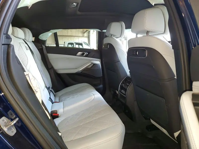 2026 BMW X6 XDRIVE40I  
