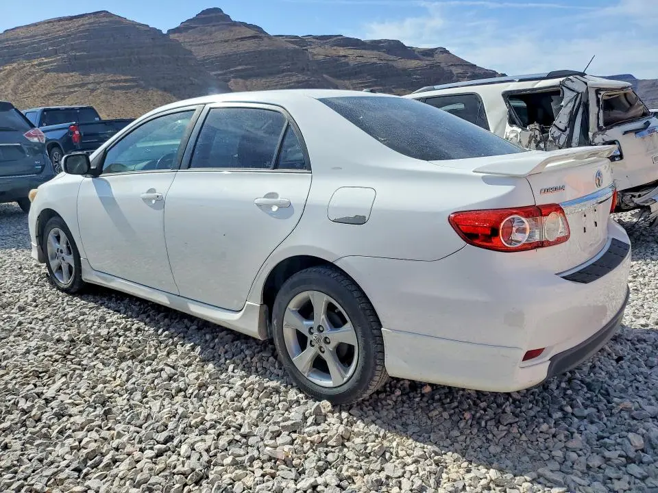 2012 TOYOTA COROLLA S  