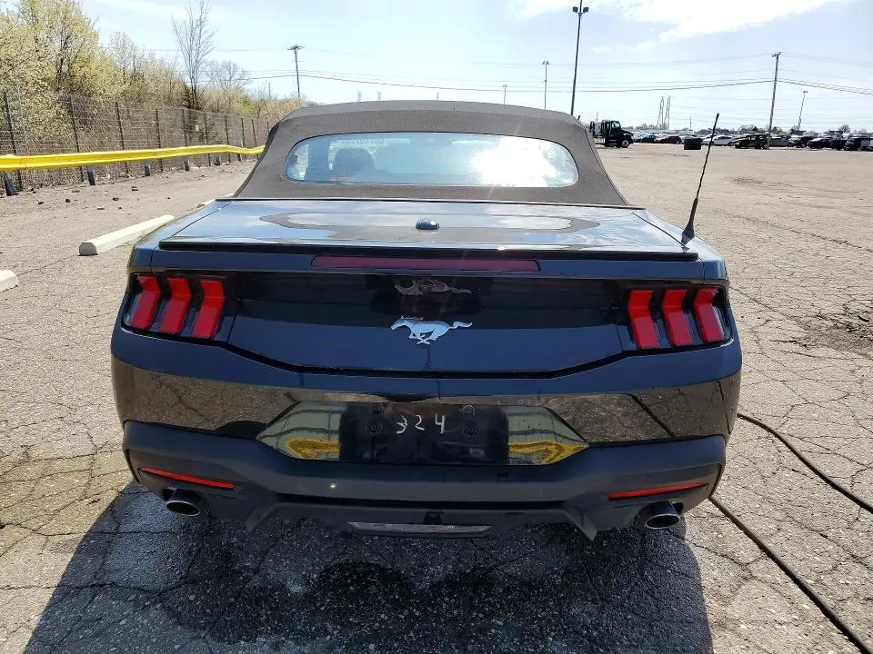 2025 FORD MUSTANG   