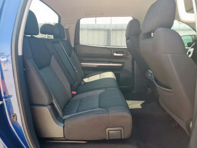 2014 TOYOTA TUNDRA CREWMAX SR5  
