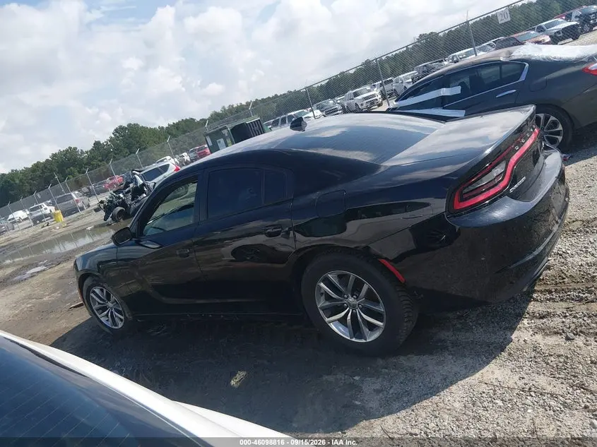 2015 DODGE CHARGER SXT