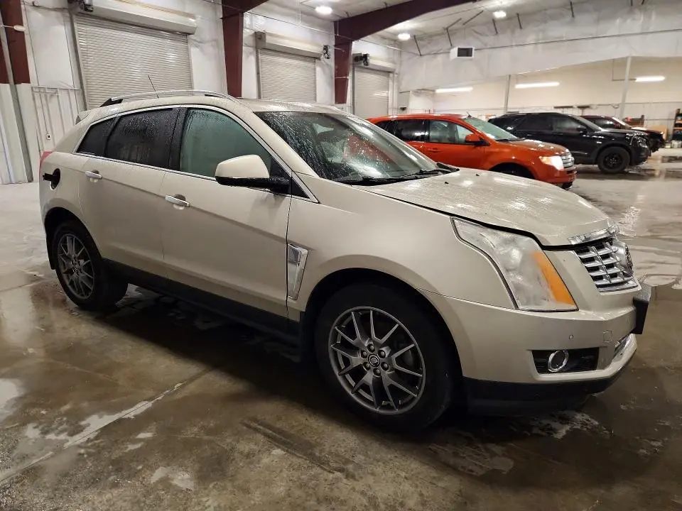 2016 CADILLAC SRX PERFORMANCE COLLECTION  