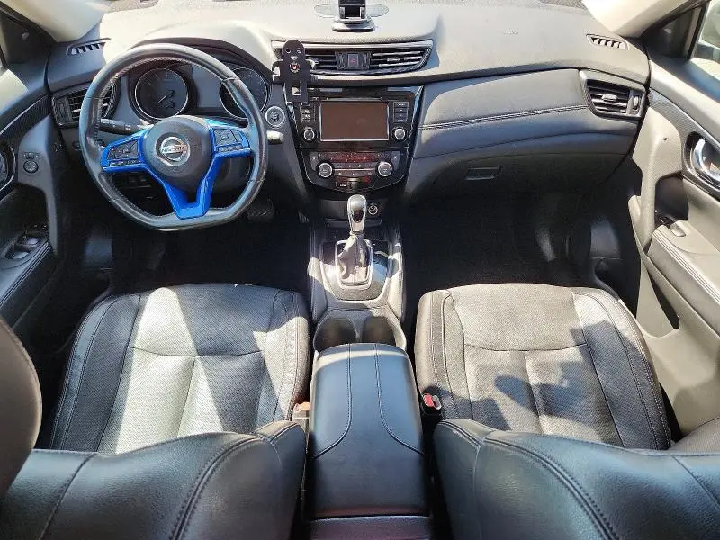 2018 NISSAN ROGUE SL  