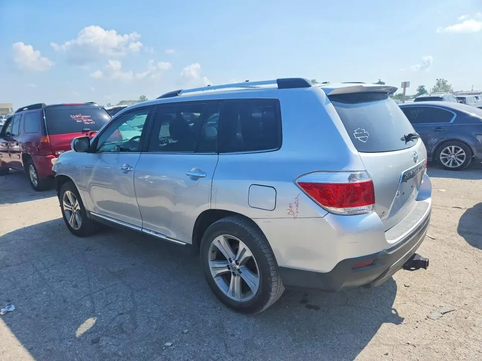 2013 TOYOTA HIGHLANDER LIMITED  