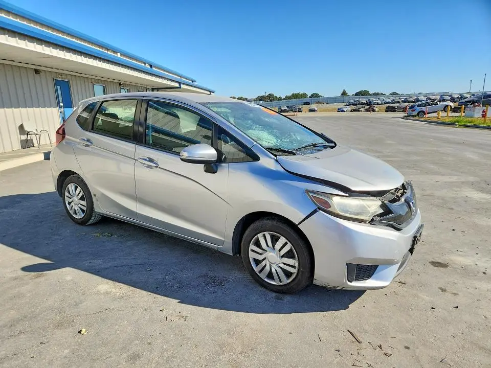 2016 HONDA FIT LX  