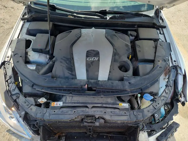 2013 HYUNDAI GENESIS 3.8L  