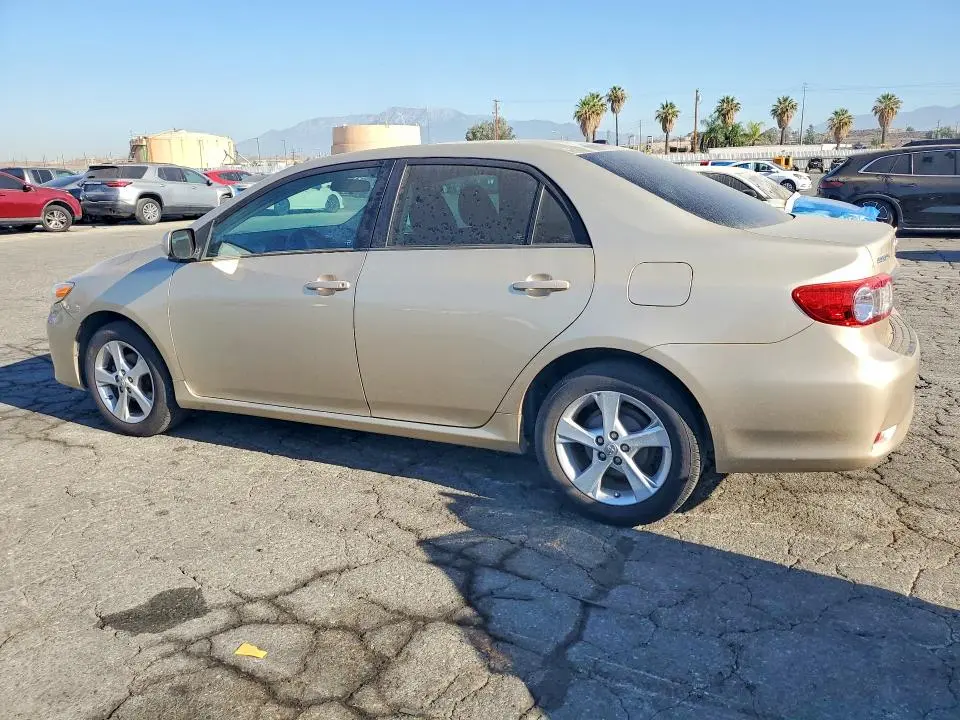 2012 TOYOTA COROLLA LE  