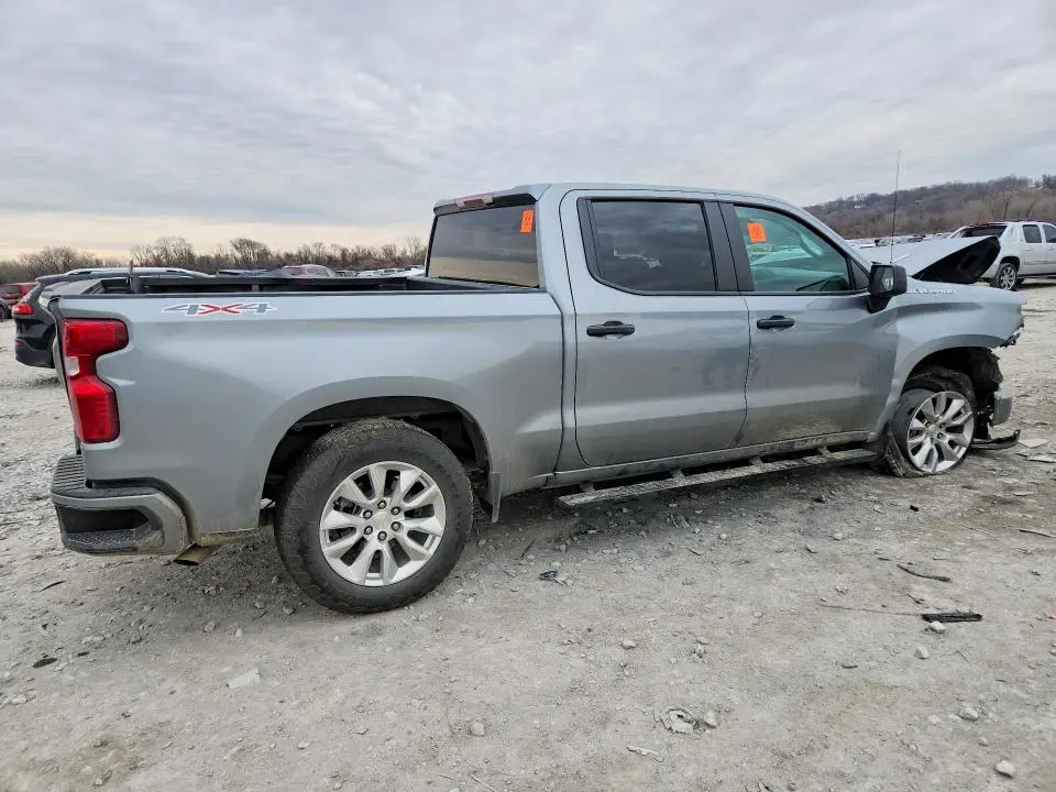 2025 CHEVROLET SILVERADO   