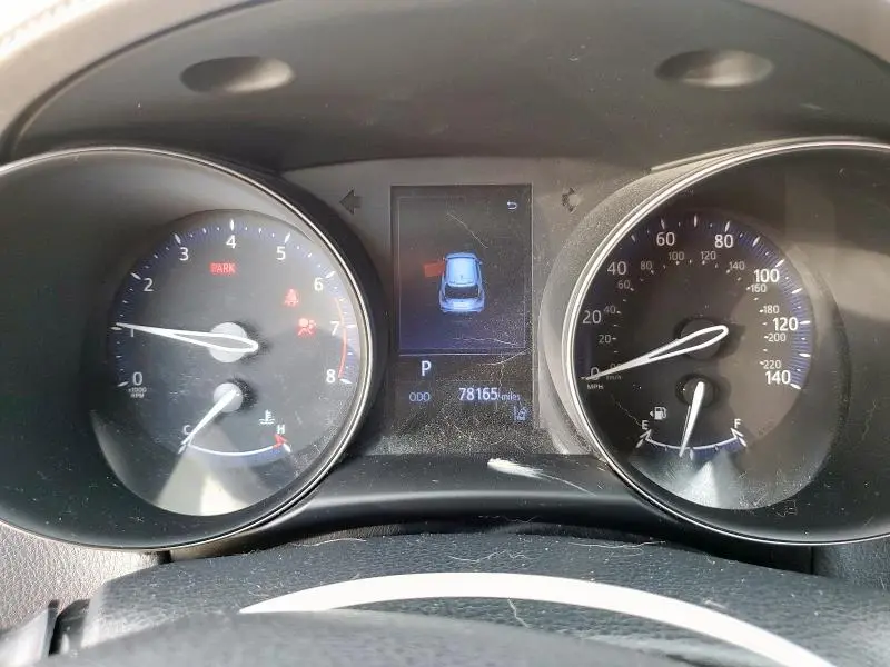 2020 TOYOTA C-HR XLE  