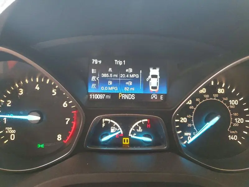 2017 FORD ESCAPE SE  