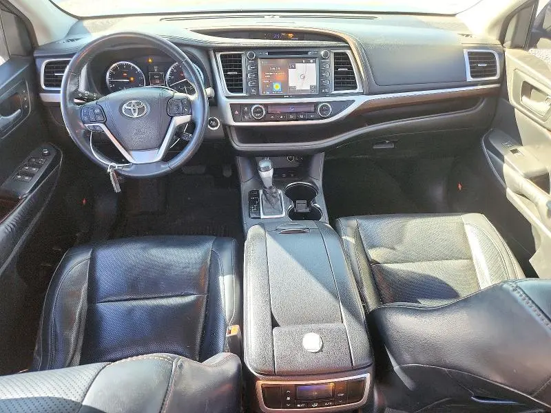 2015 TOYOTA HIGHLANDER LIMITED  