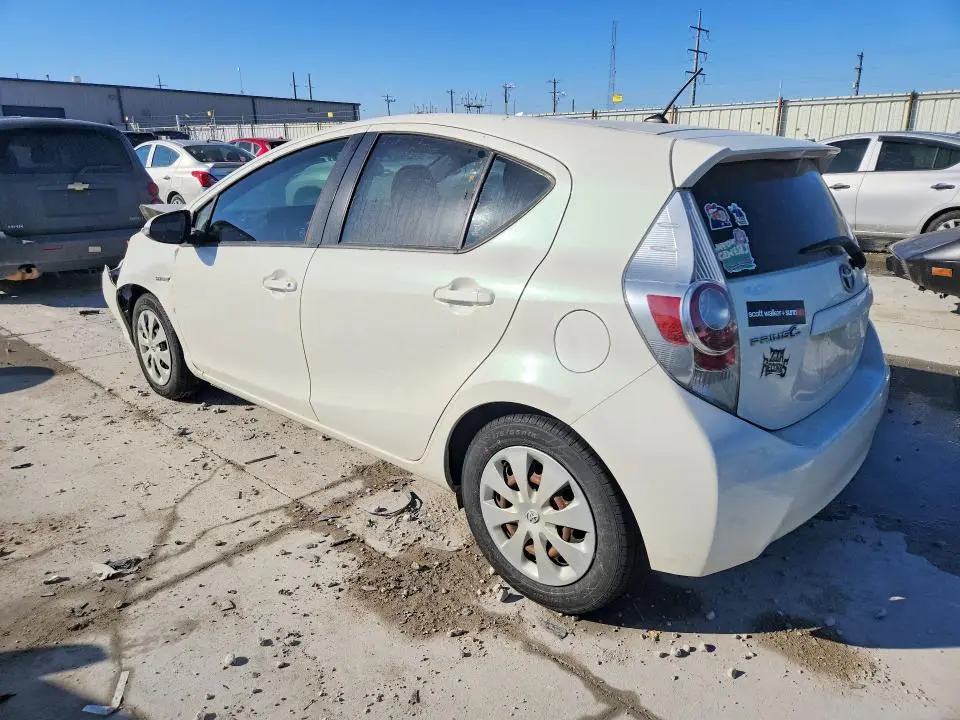 2012 TOYOTA PRIUS C TWO  