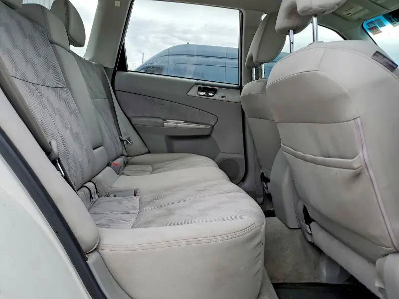 2010 SUBARU FORESTER 2.5X  