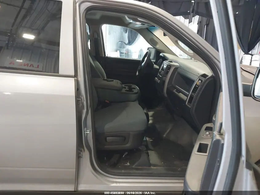 2019 RAM 1500 CLASSIC  
