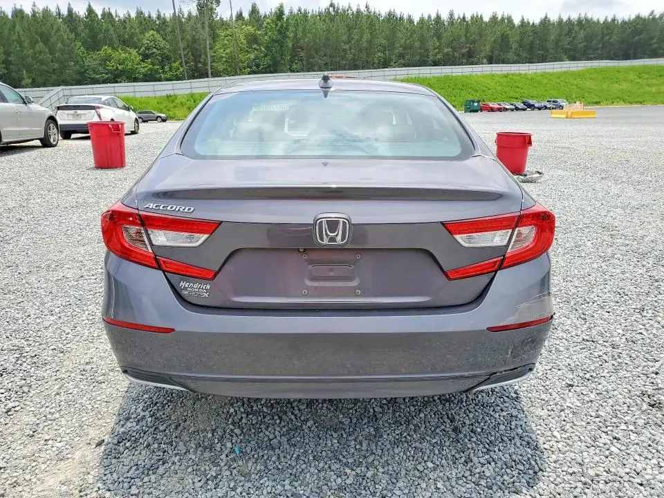 2018 HONDA ACCORD EX  