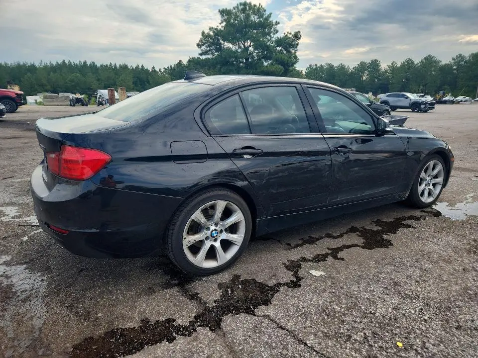 2015 BMW 320 I  