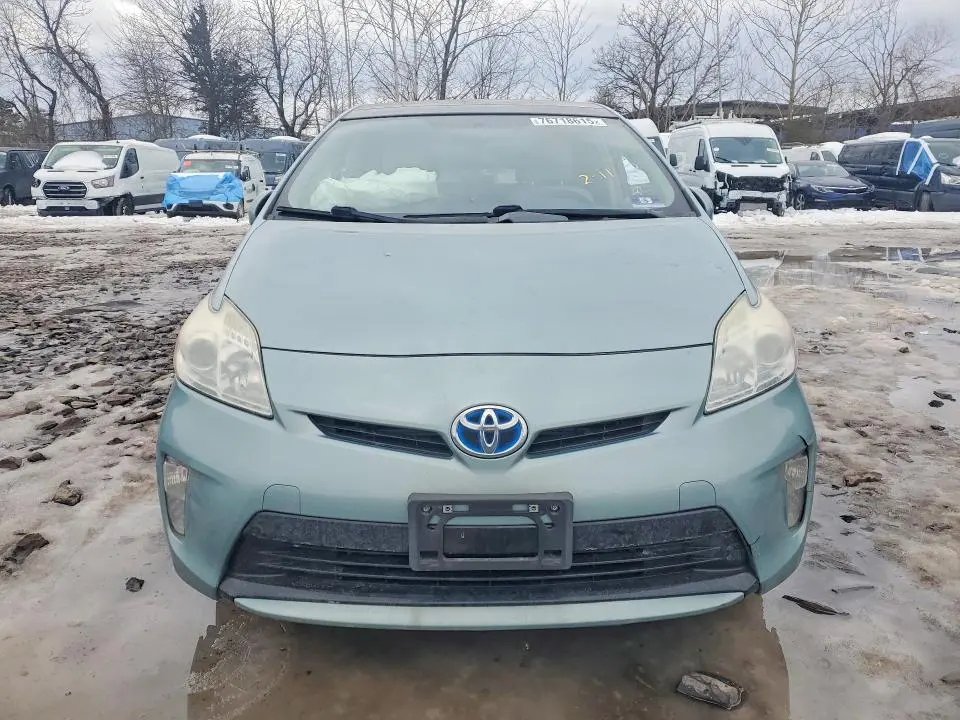 2013 TOYOTA PRIUS   