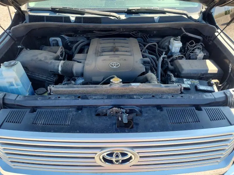 2017 TOYOTA TUNDRA CREWMAX LIMITED  