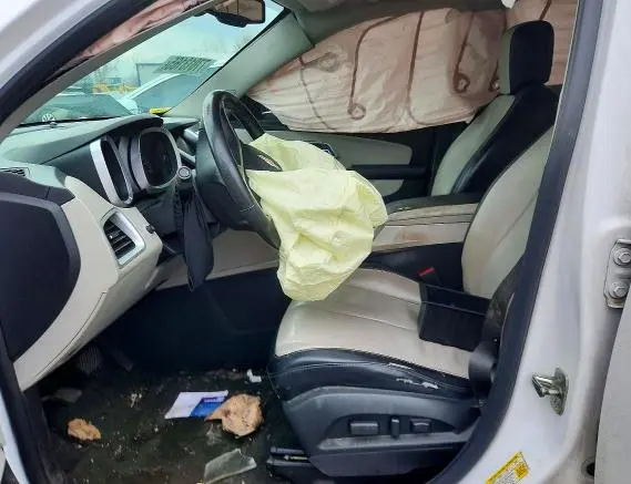 2013 CHEVROLET EQUINOX LT  