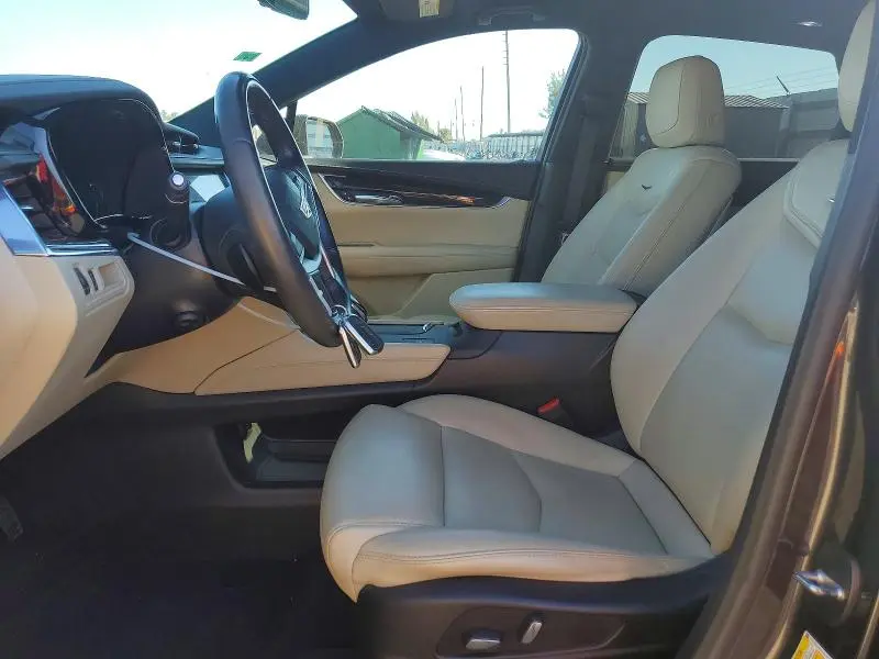 2018 CADILLAC XT5   