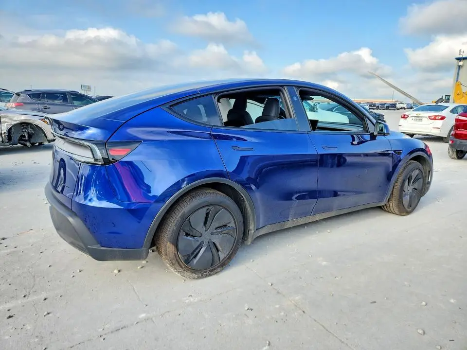 2026 TESLA MODEL Y   