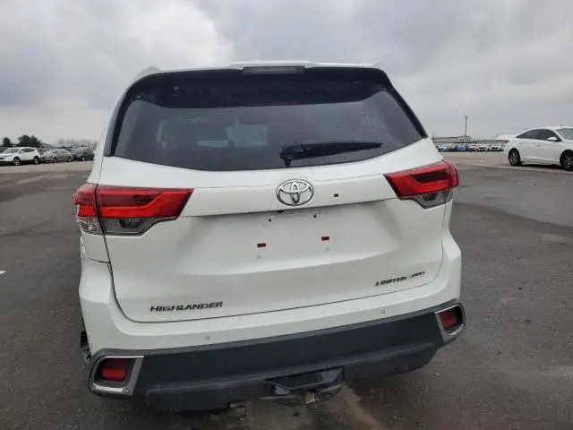 2018 TOYOTA HIGHLANDER LIMITED  