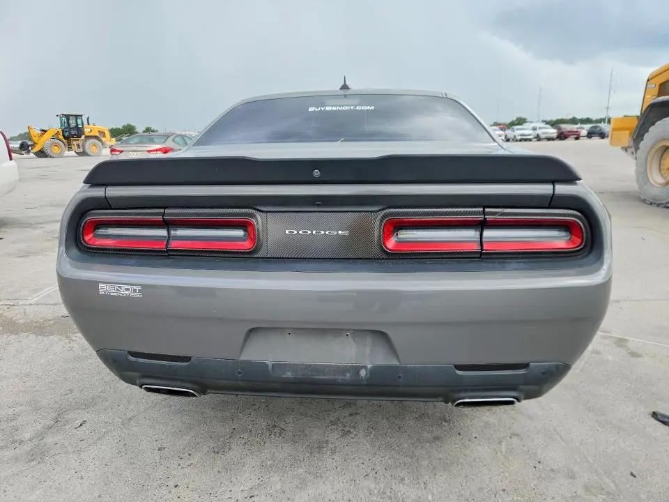 2018 DODGE CHALLENGER SXT  