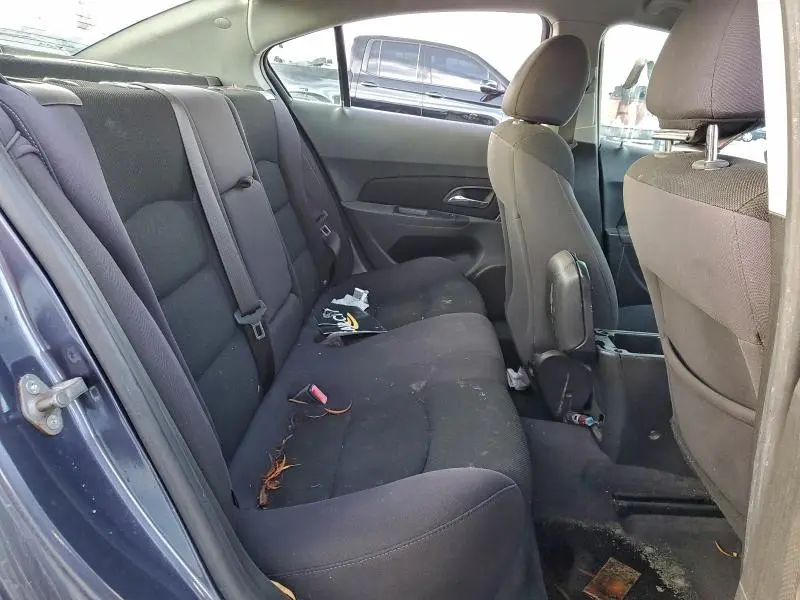 2013 CHEVROLET CRUZE LT  