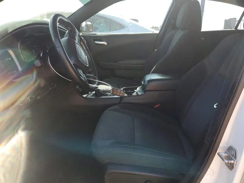 2020 DODGE CHARGER SXT  