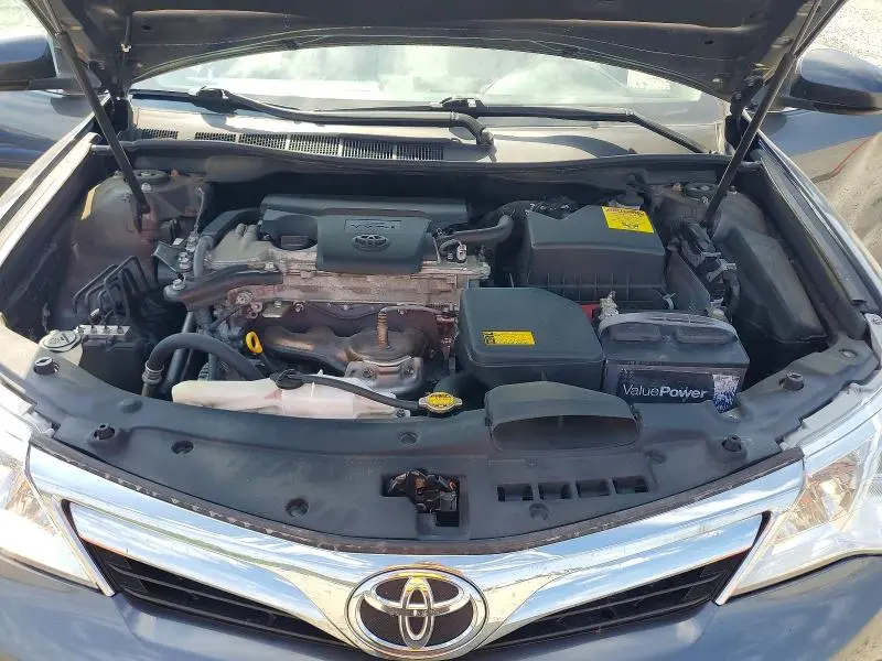 2012 TOYOTA CAMRY LE  