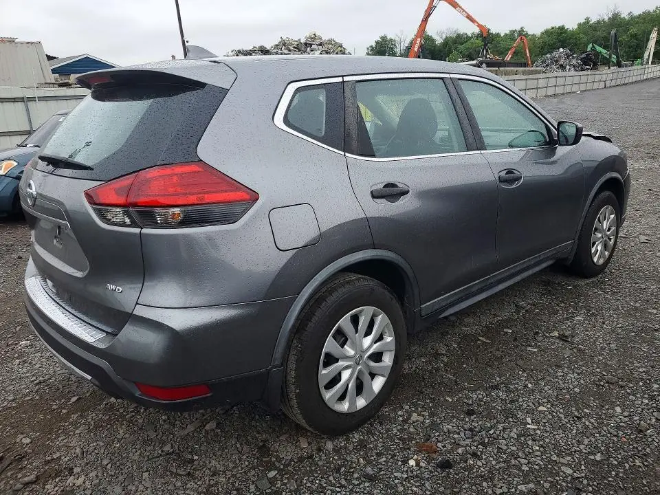 2017 NISSAN ROGUE S  