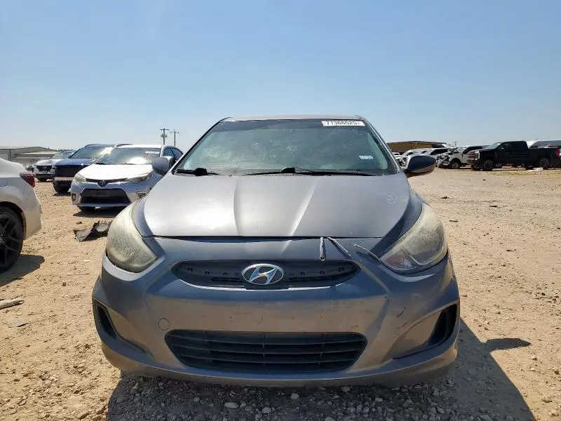 2016 HYUNDAI ACCENT SE  