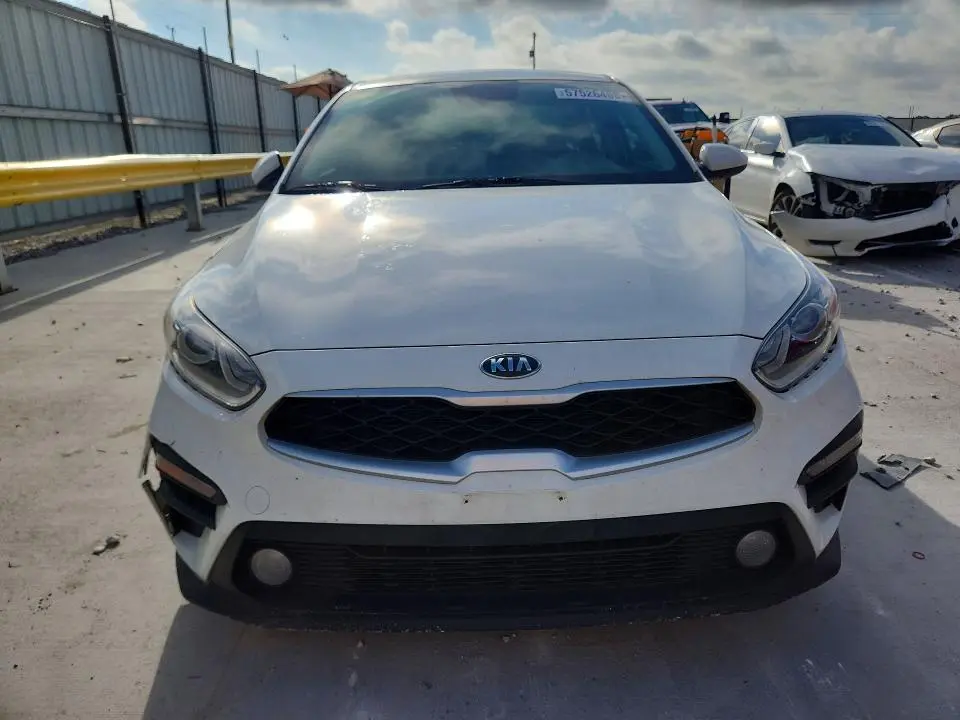 2021 KIA FORTE FE  