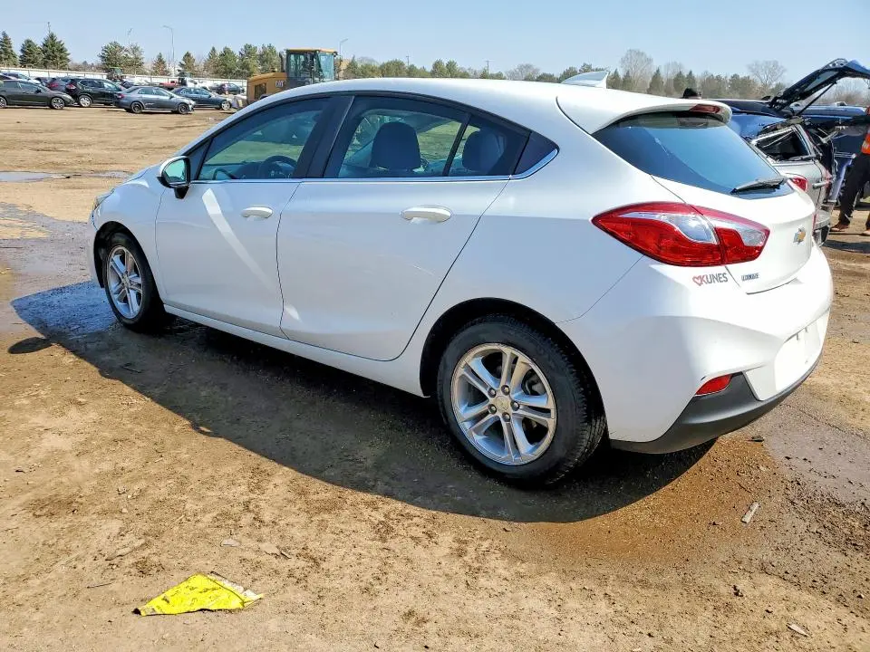 2018 CHEVROLET CRUZE LT  