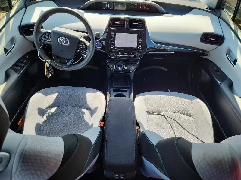 2022 TOYOTA PRIUS LE AWD-E  