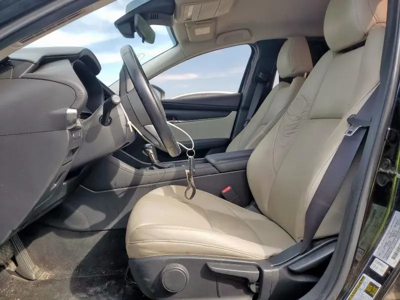 2019 MAZDA 3 PREFERRED PLUS  