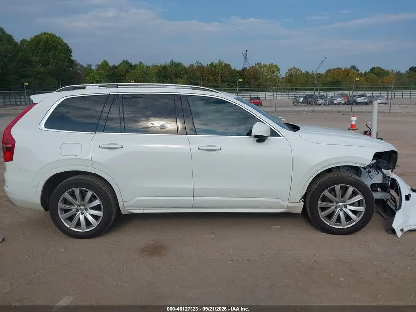 2018 VOLVO XC90 T5 MOMENTUM