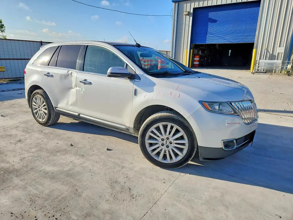 2013 LINCOLN MKX   