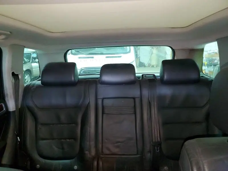 2011 VOLKSWAGEN TOUAREG HYBRID  