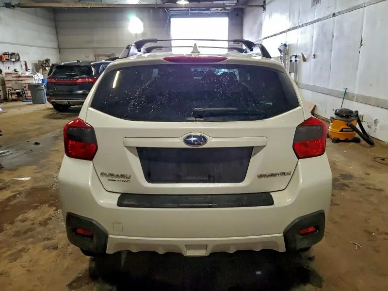 2016 SUBARU CROSSTREK LIMITED  