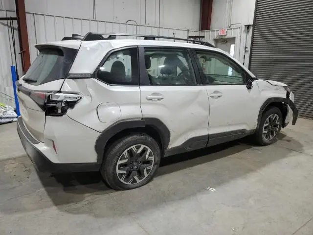 2025 SUBARU FORESTER   