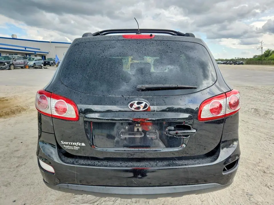 2012 HYUNDAI SANTA FE GLS  