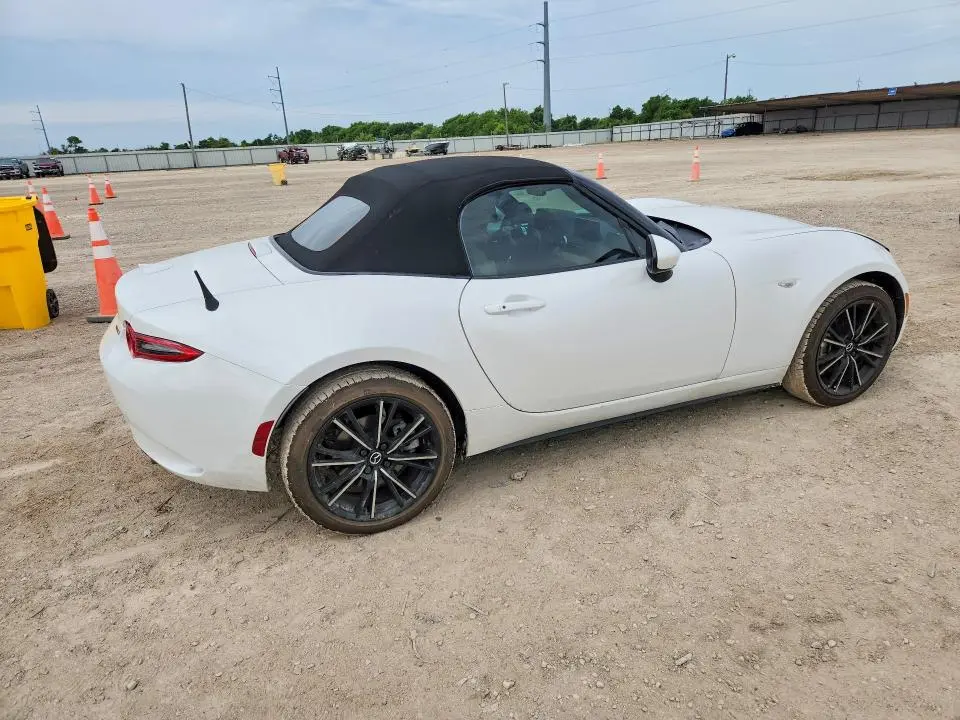 2025 MAZDA MX-5 MIATA GRAND TOURING  