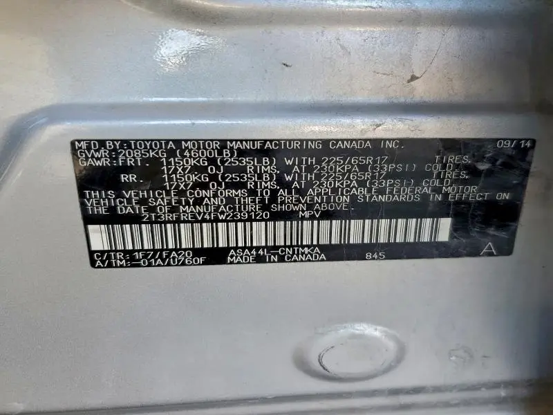 2015 TOYOTA RAV4 XLE  