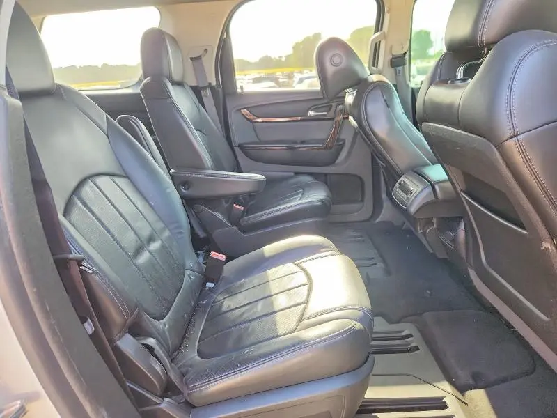 2013 GMC ACADIA DENALI  