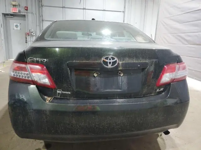 2010 TOYOTA CAMRY BASE  