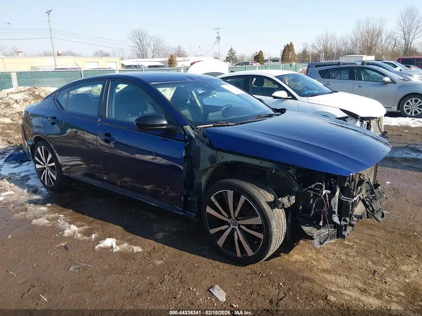 2020 NISSAN ALTIMA SR FWD